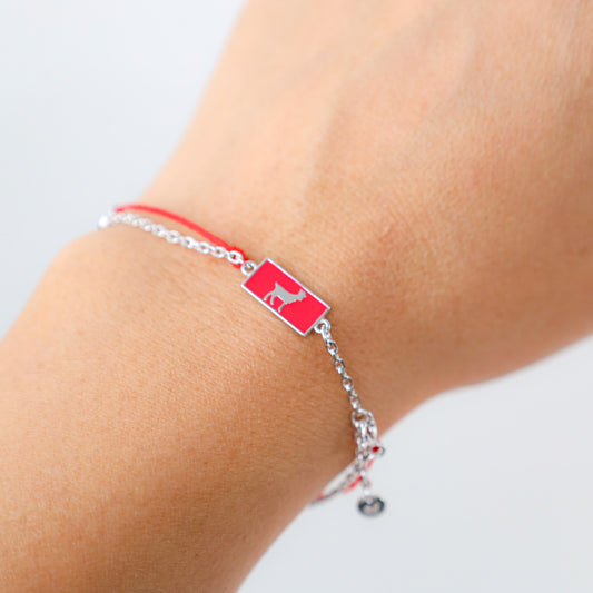 Goat zodiac red string bracelet with silver chain, close-up detail - Crowned