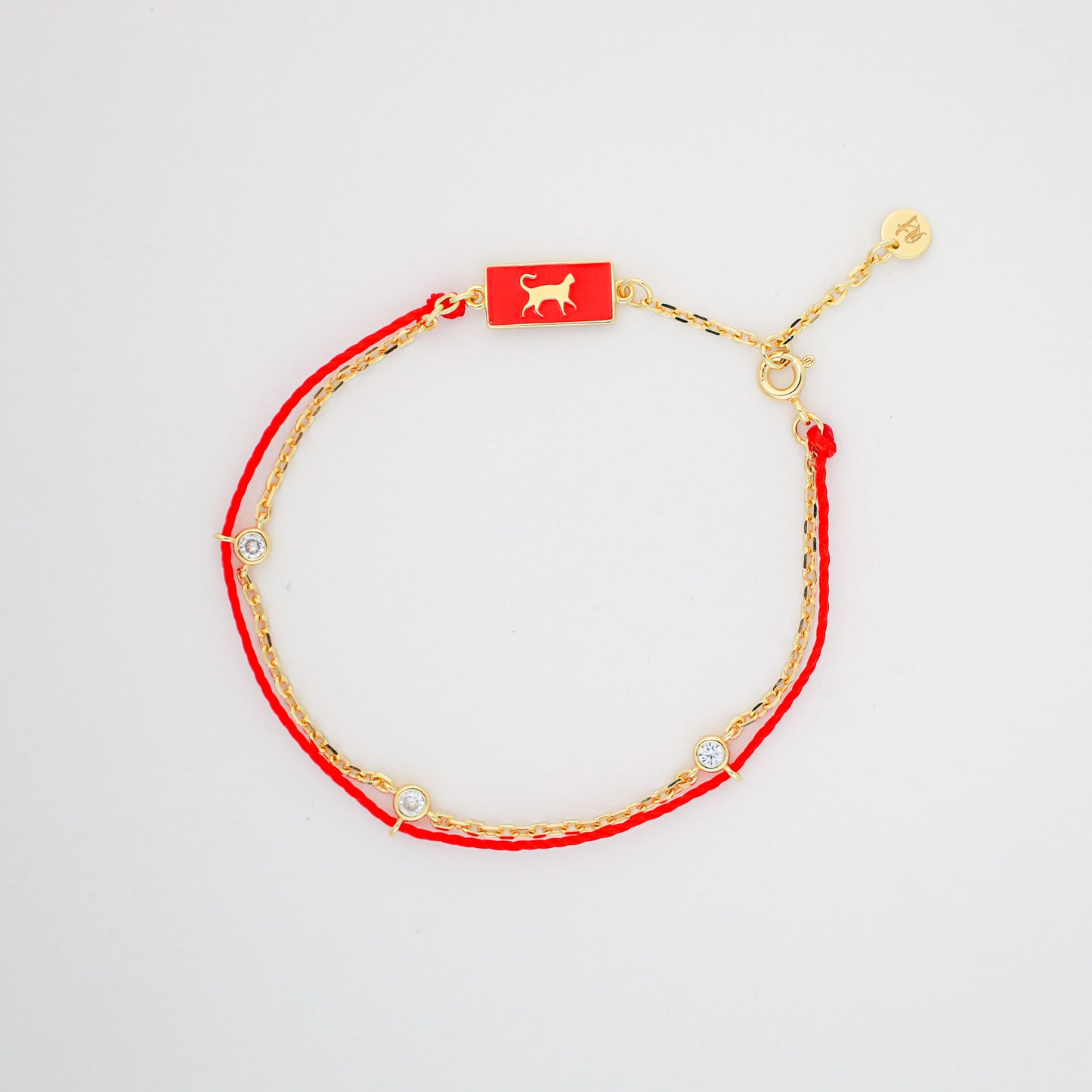 Cat zodiac red string bracelet with gold chain - Crowned