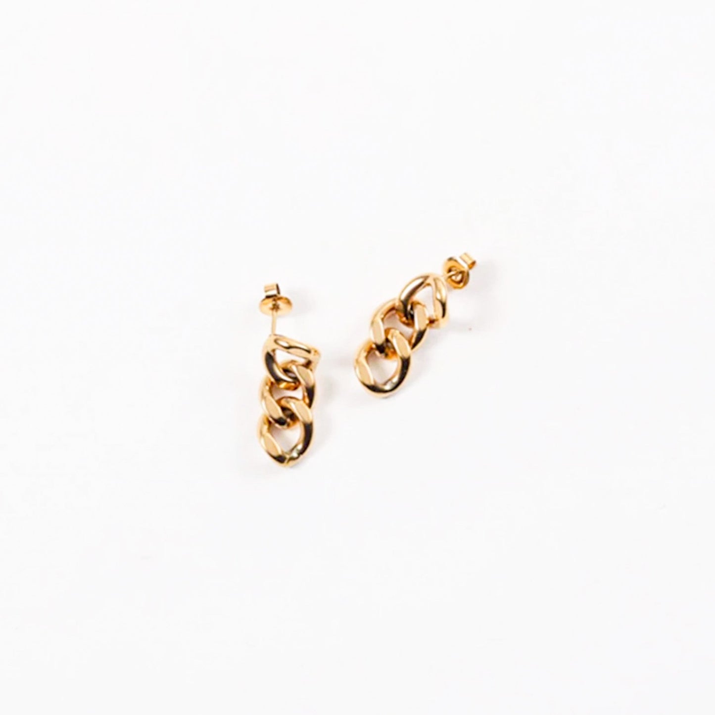 minimalist link chain earrings, chains earrings,  link chain earrings, 18k gold, 14k gold, jewelry